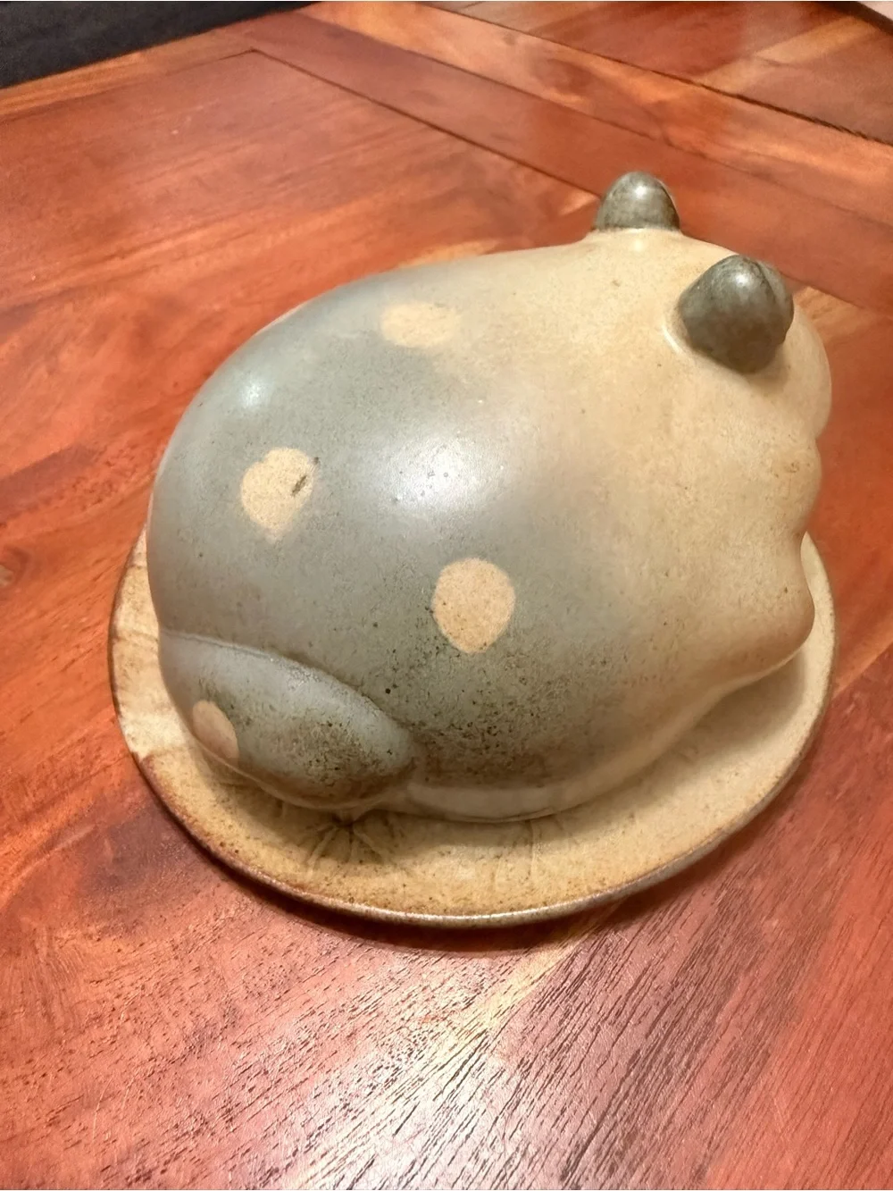 Ceramic Big Belly Frog Trinket Dish - Picture 8 of 9